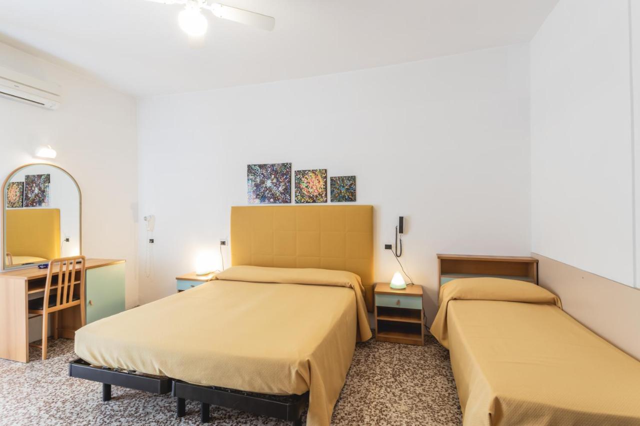 B&B Moresco Cattolica Dış mekan fotoğraf